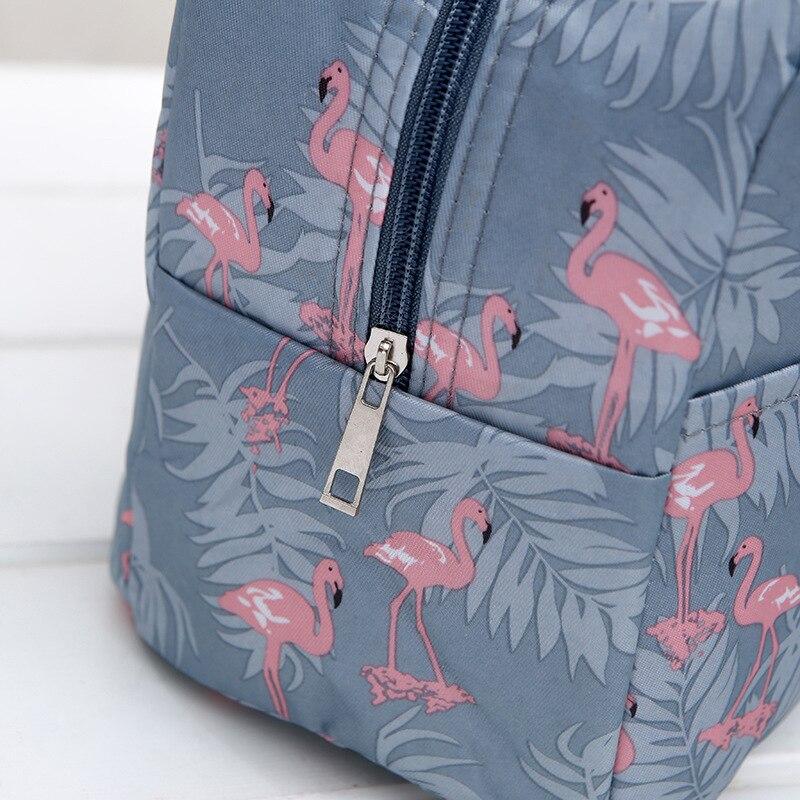 fermeture du sac isotherme repas flamants roses